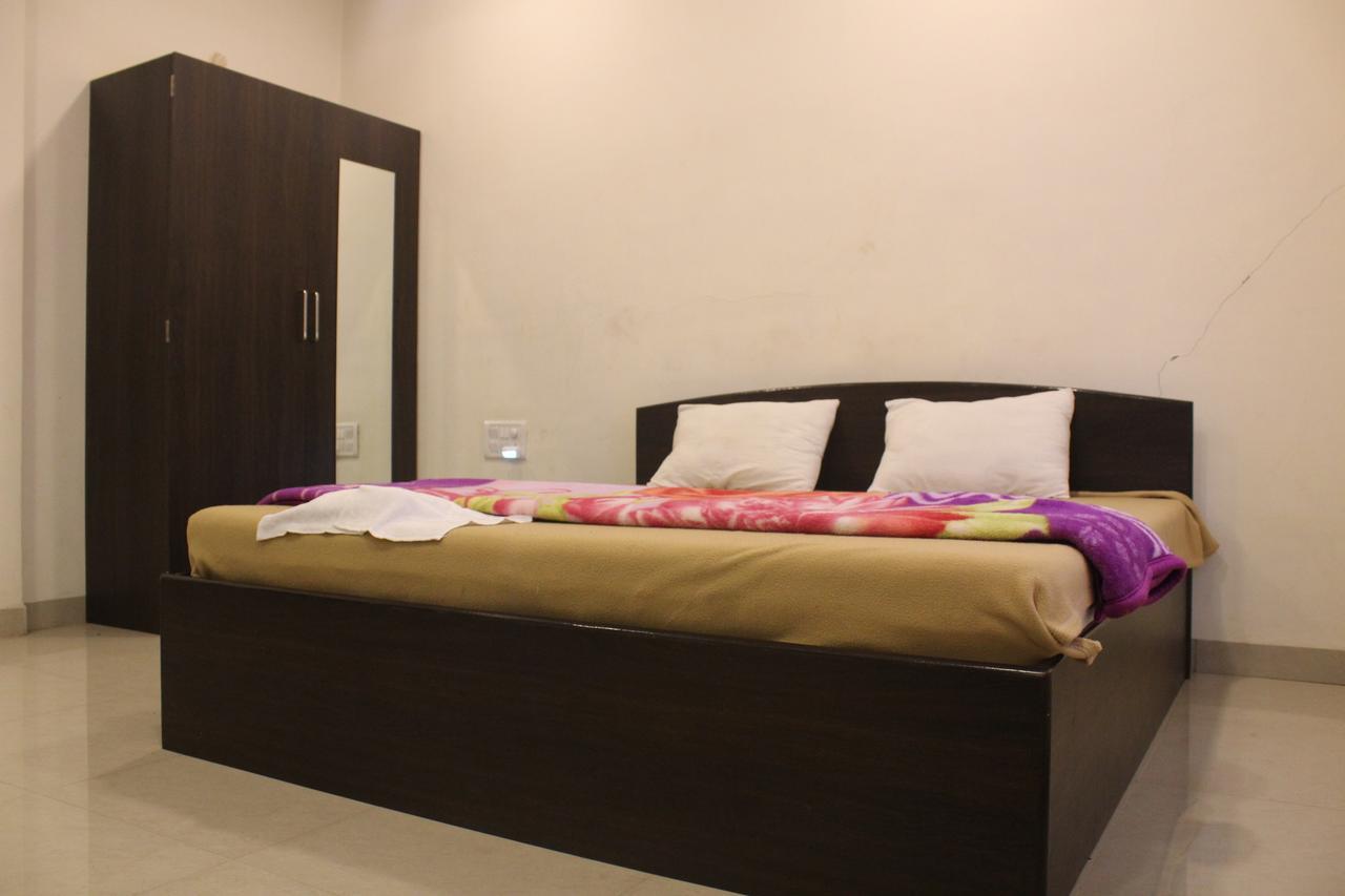 Malhar Bungalow Panchgani Exterior foto