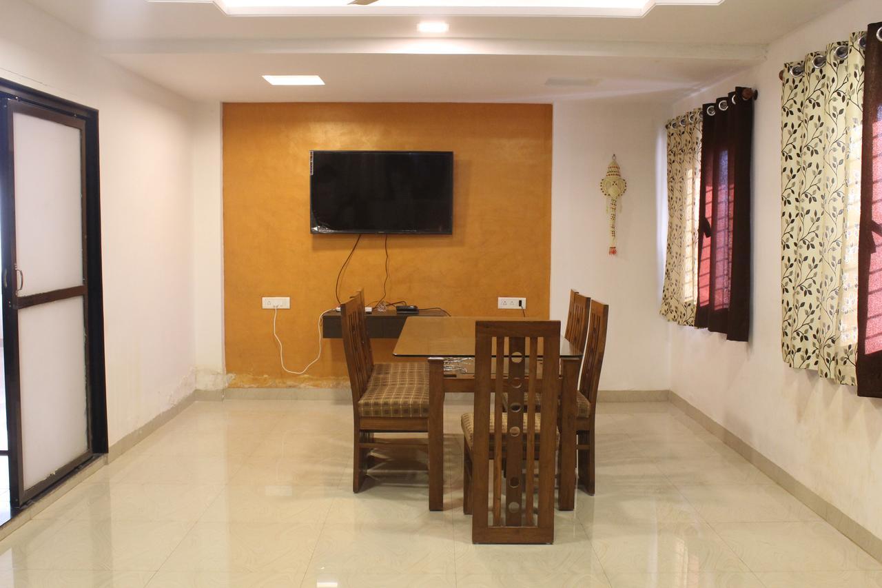 Malhar Bungalow Panchgani Exterior foto